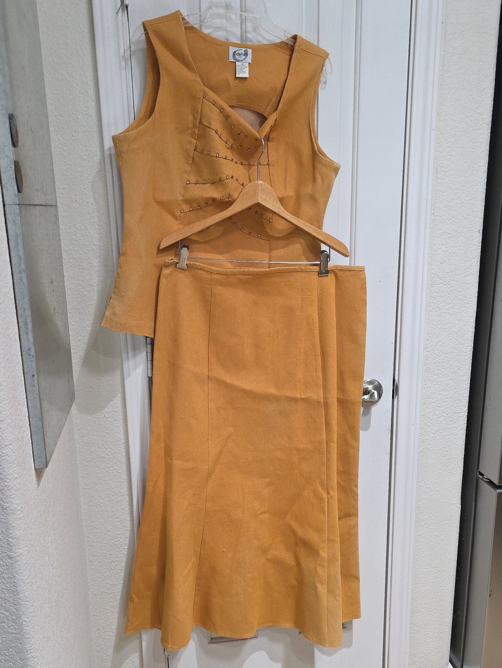 Odeliah Vintage 80's/90's Mustard Two-Piece Skirt Set  Sz 18 (Runs Smaller)